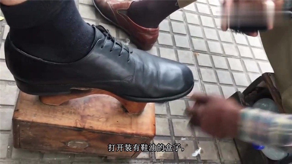 The best shoemaker in South America, with a monthly income of more than 10,000 yuan!