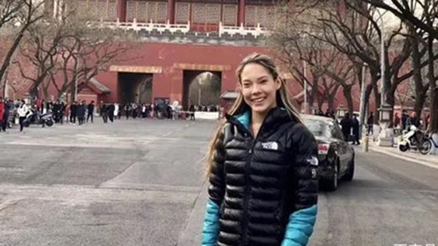 Ailing Valley, a 16-year-old skiing gifted native American, won two consecutive championships after naturalizing China