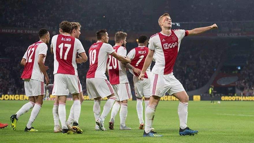 Ajax joined hands with Guoan Brothers to advance,Top 32 in the Champions League