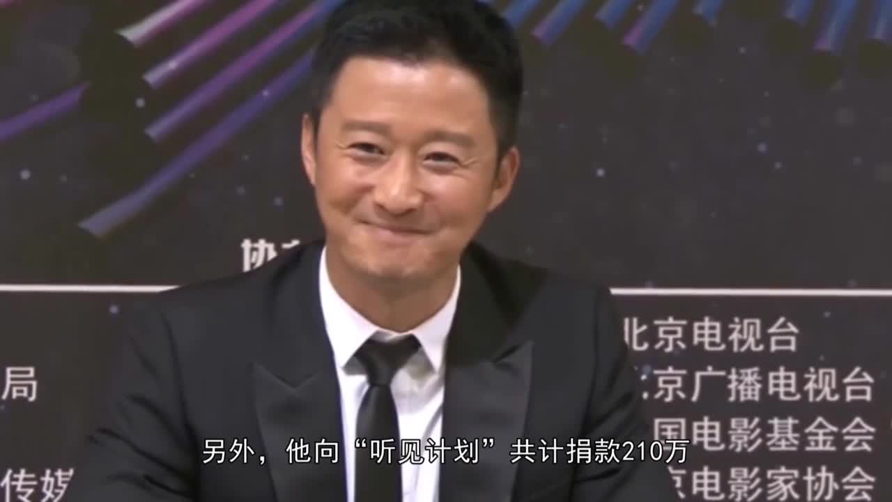 Wu Jing shouted abuse in the street, but netizens said he was right one after another.