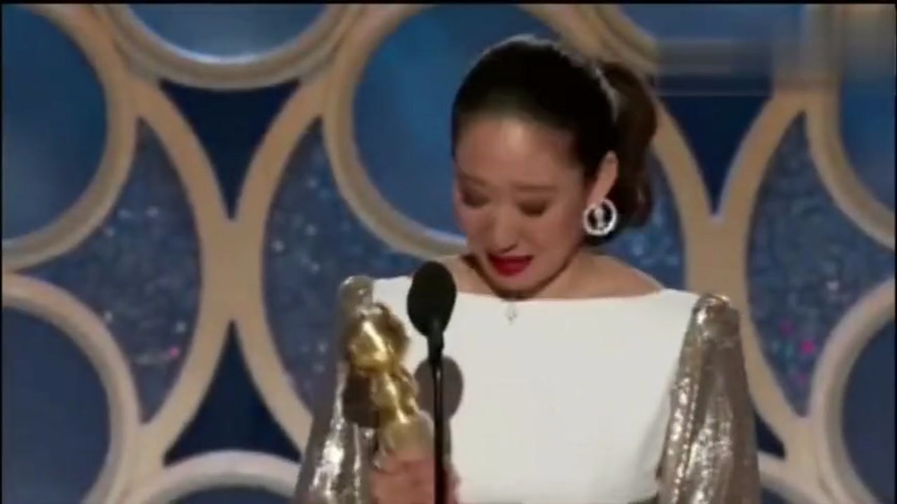 Congratulations on the birth of the first Asian American in the Golden Globe Award! Lin Yongjian's 