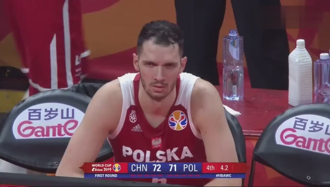 China vs Poland Basketball World Cup 2019:Zhou Qi Serving Failure