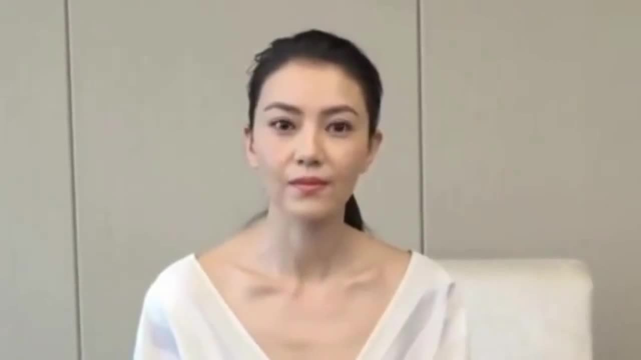 Gao Yuanyuan was interviewed for the first time after parturition. The hairline was obviously fine-grained, and her condition was obviously worse than Zhao Liying's.