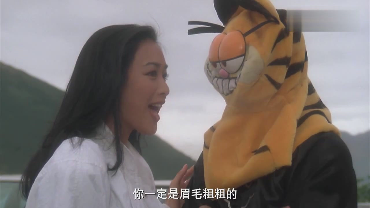 How beautiful Christy Chung was in those days? Stephen Chow was happy at the sight of her