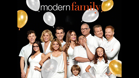 Modern Family Season 11 final trailer: Julie Bowen and Sofía Vergara.