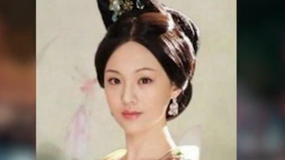 Zheng Shuang is too thin to play Princess Yang. After seeing the fixed makeup photos, netizens: Do you hit your face hard?
