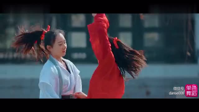 Mao's "Xiangyu Ji" is a beautiful Chinese dance duo!
