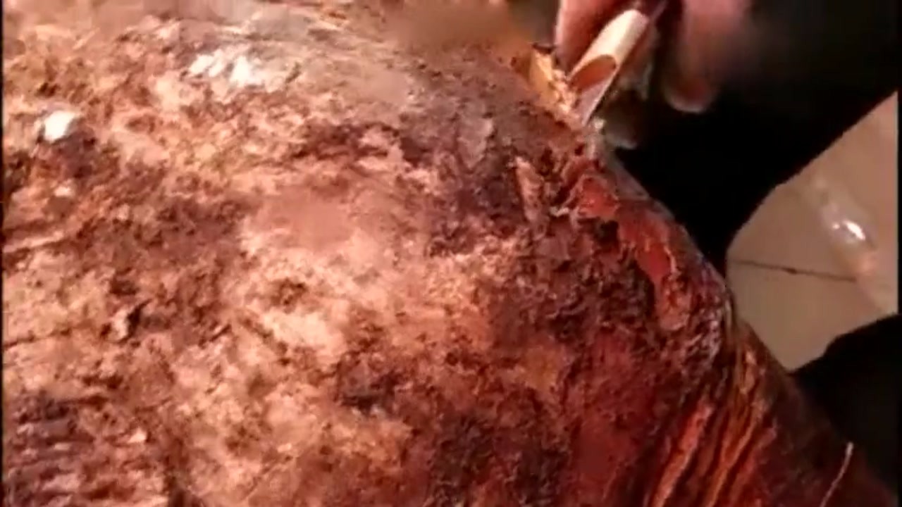 This is pure old bacon, deep cut, full of traces of years