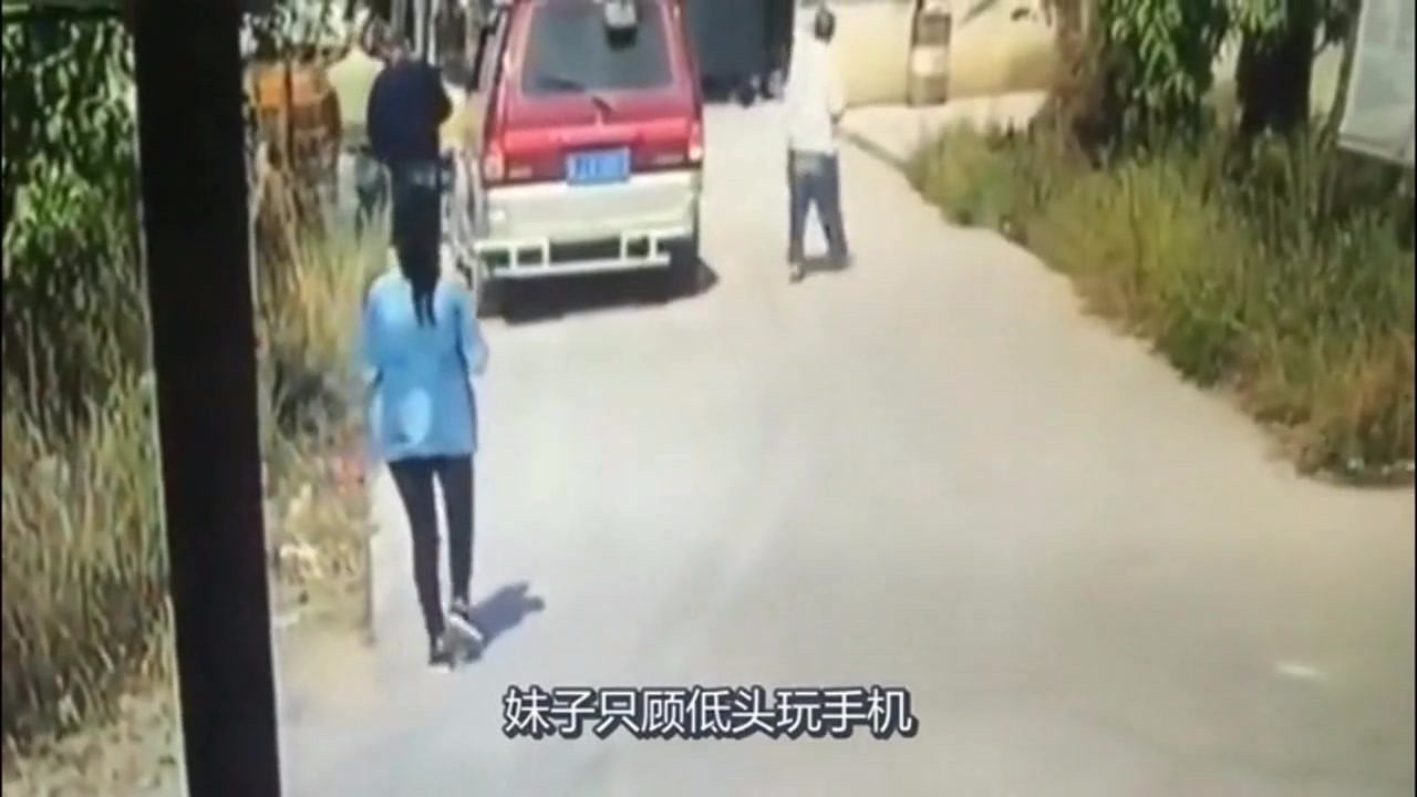 The woman was crushed under the car. She thought life would be marked, but she didn't expect 