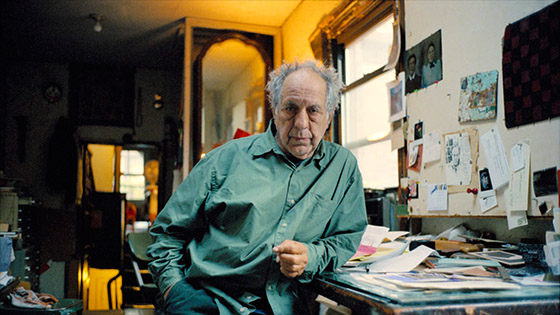Influential "Americans" photographer Robert Frank is dead at 94