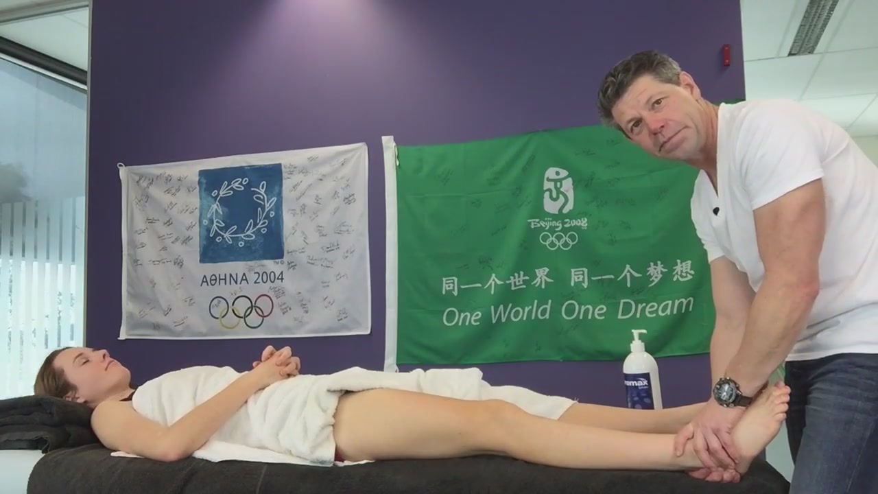 Massage Room Video:Stuart Hinds help sister Ankle massage