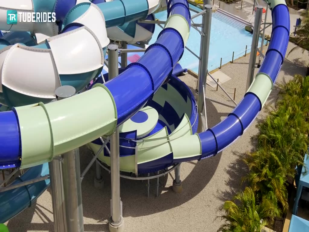 Super Stimulation Nearly Vertical Water Paradise Slide