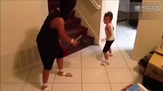 Funny video to see how babies perform Taekwondo stunts