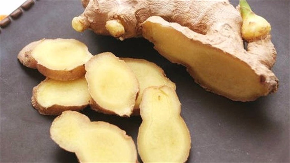 Do you want to peel ginger? Now I know it's not too late. Tell my family that the sooner the better.