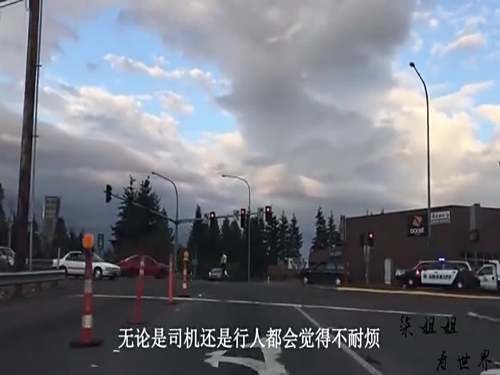 The world's most "exotic" traffic lights, unexpectedly dancing, no one ran the red light!