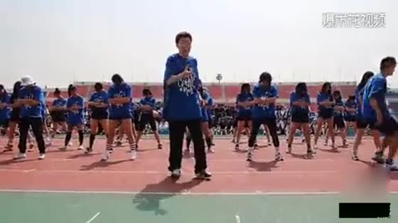 The opening dance of the sports meeting, at first glance, is the origin of the class.
