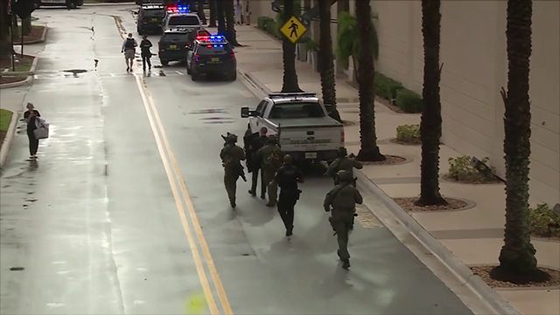  Boca Raton mall UPDATE - False report of an active shooter causes chaos