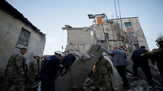 18 people are dead and hundreds of people were injured in Albania quake